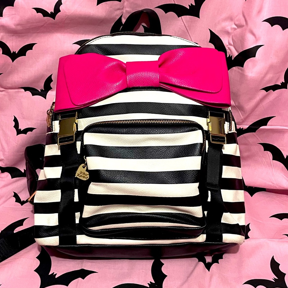 Betsey Johnson backpack 🎒